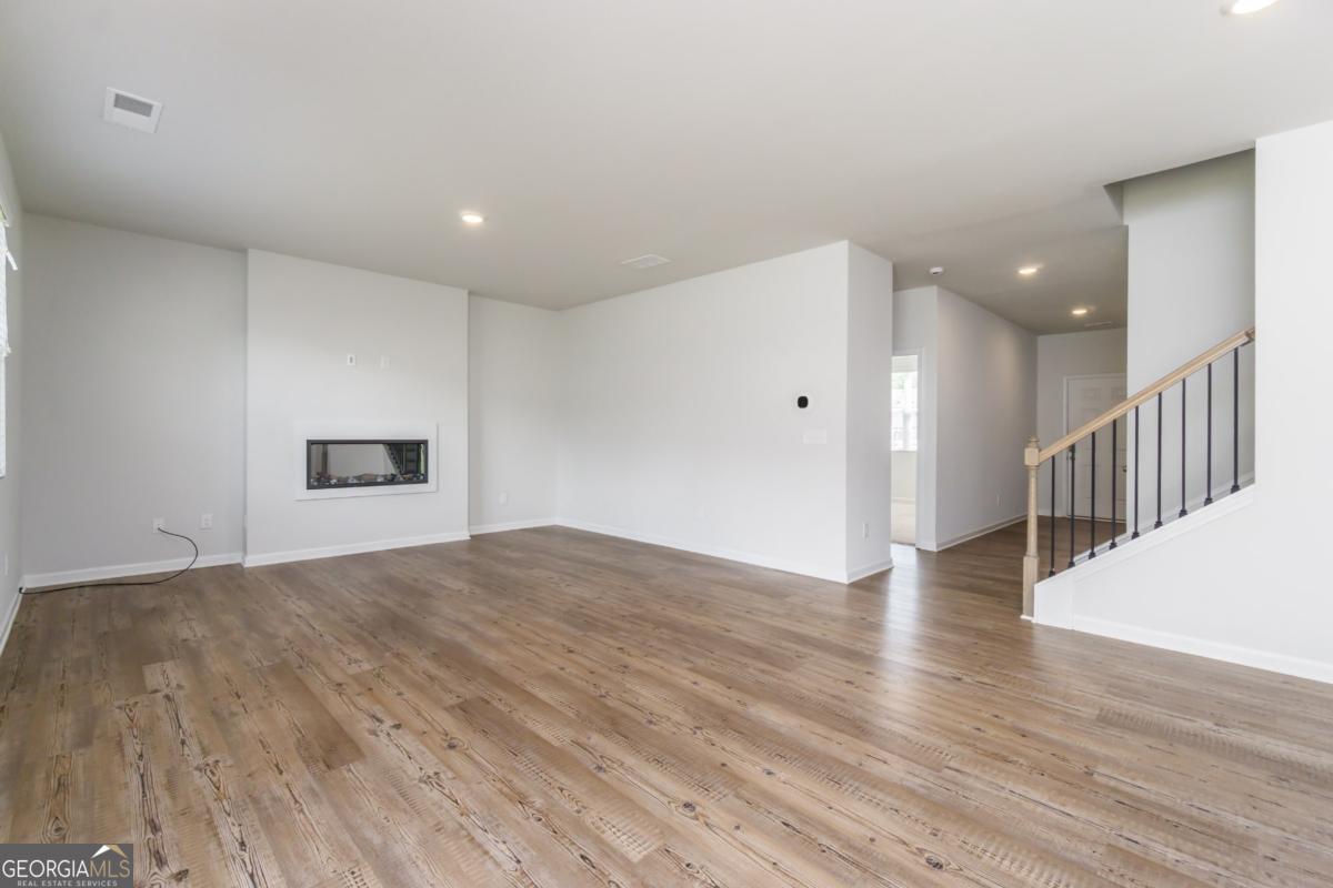 129 Softwood CT