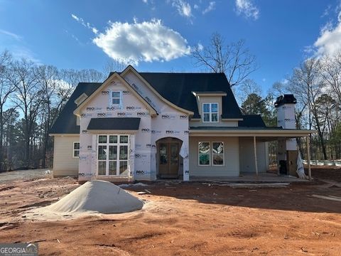 A home in Newnan