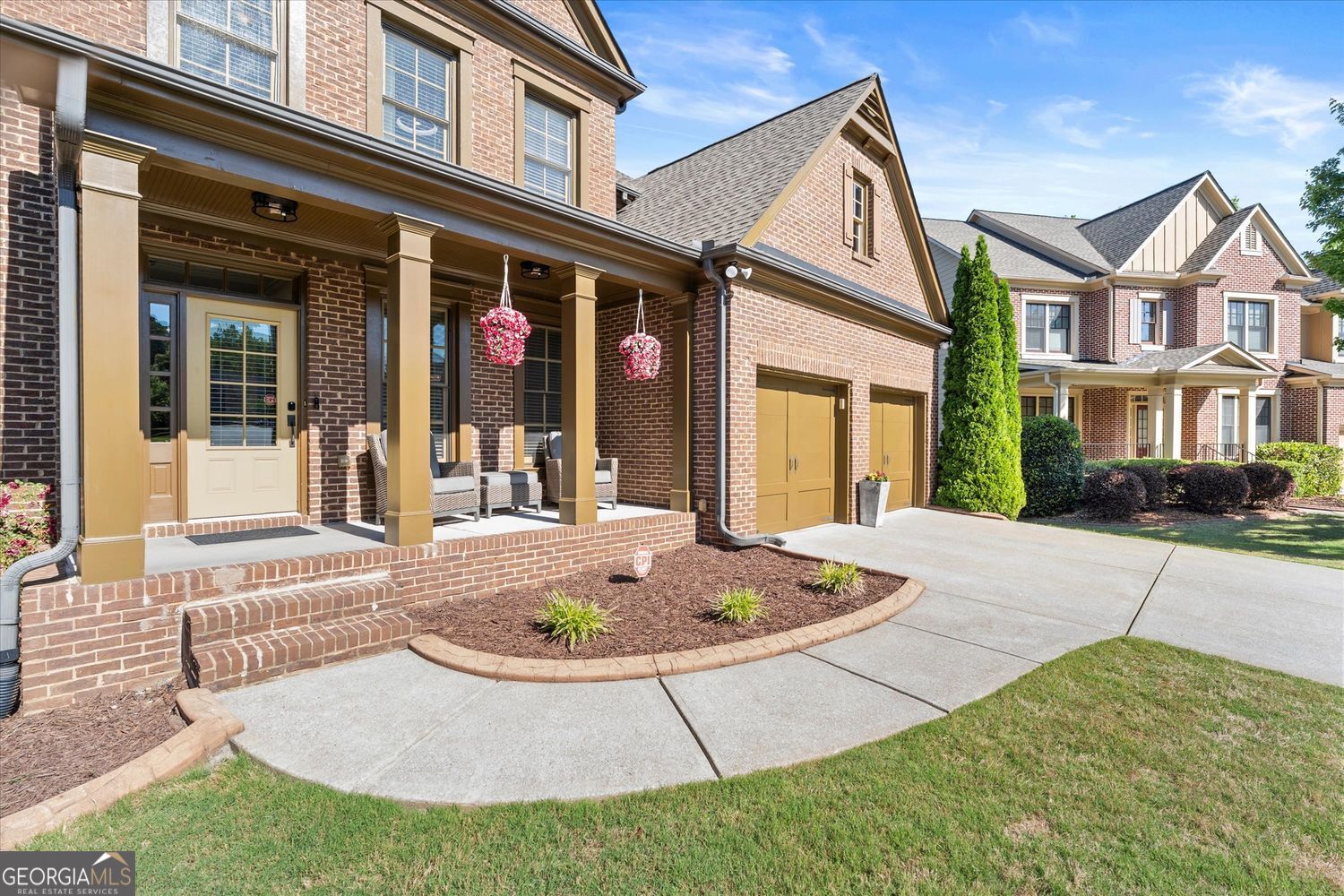 1755 Waverly CV
