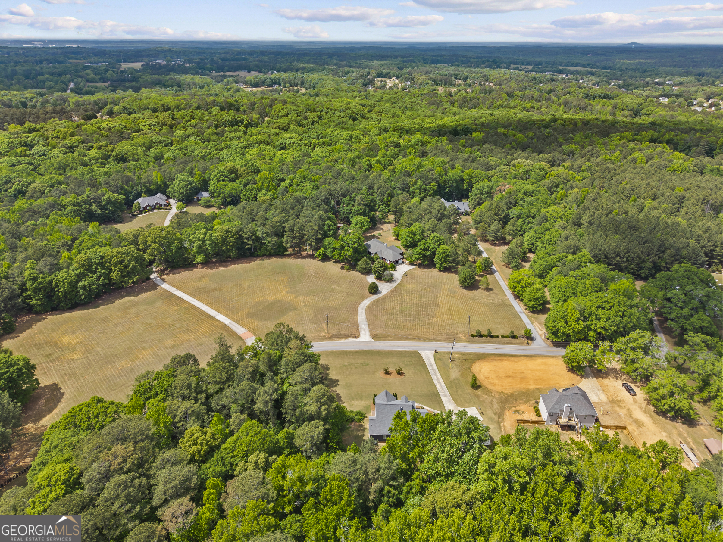 180 COOPER RD