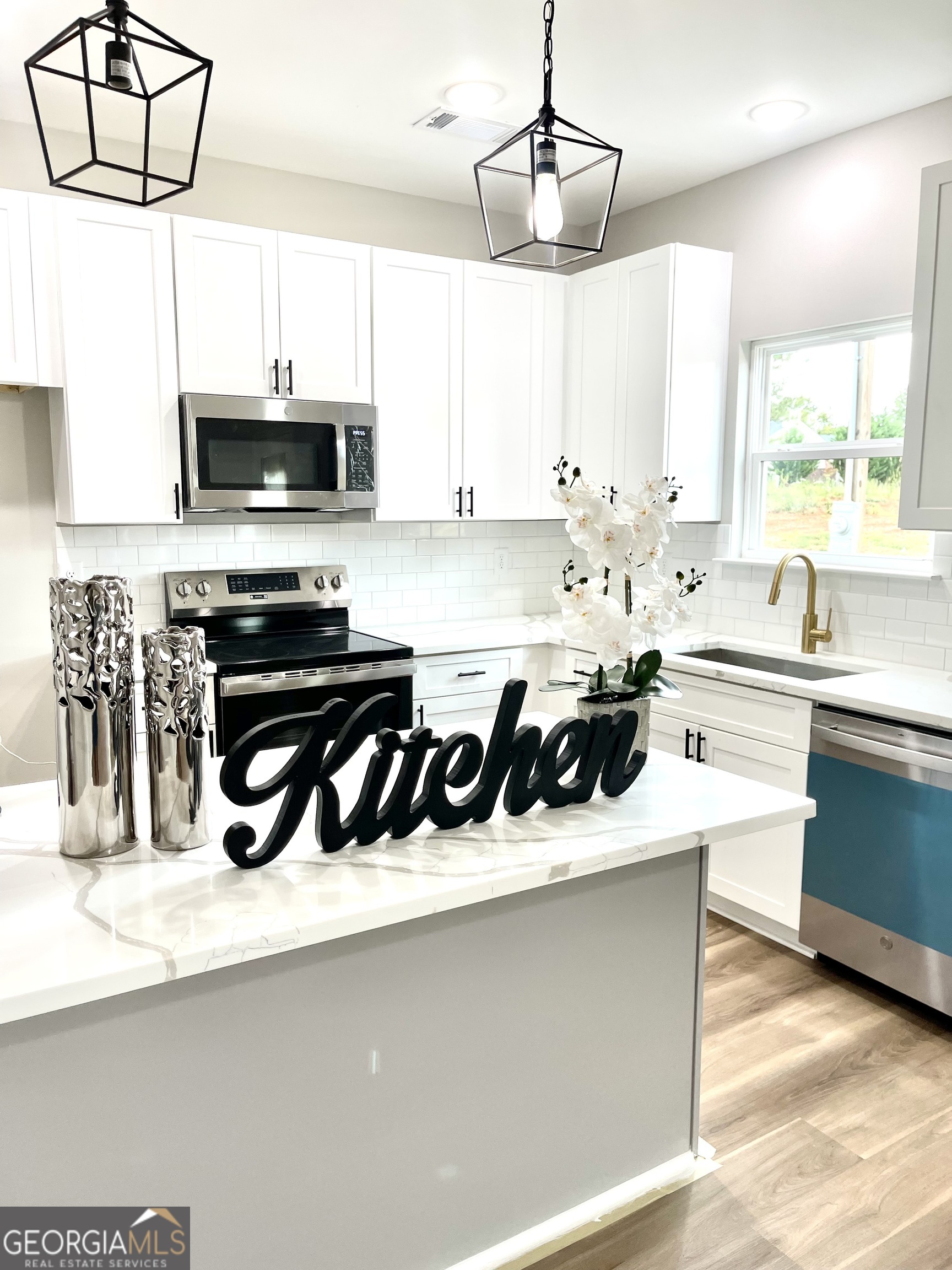 25 Harriet DR