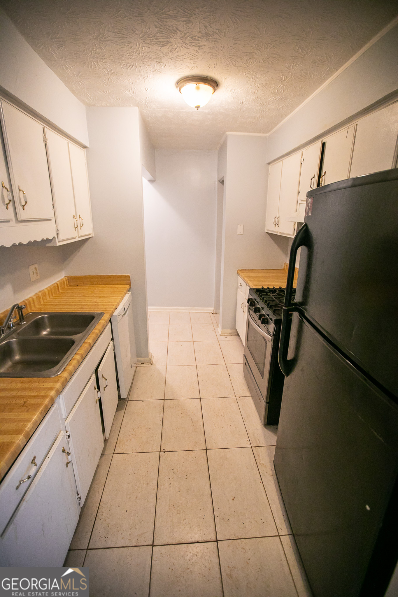 4903 Martins Crossing RD