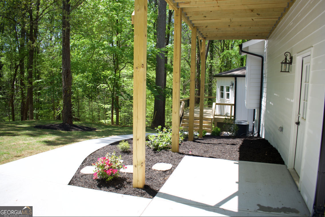 RAINTREE FOREST - Residential
