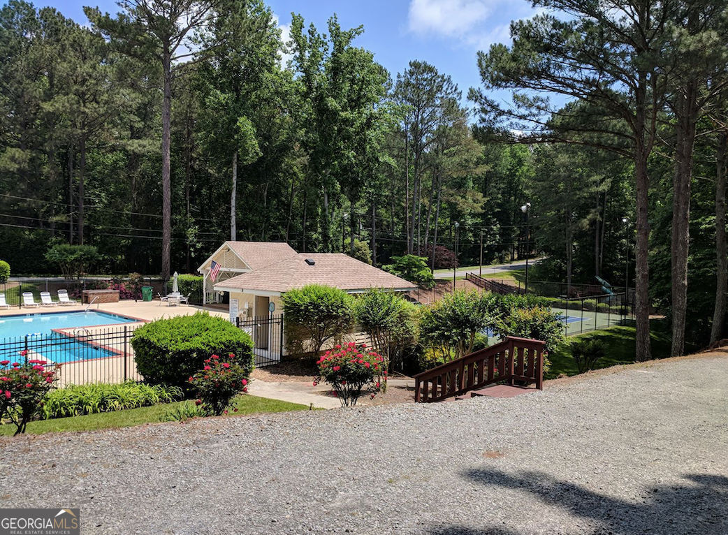 RAINTREE FOREST - Residential