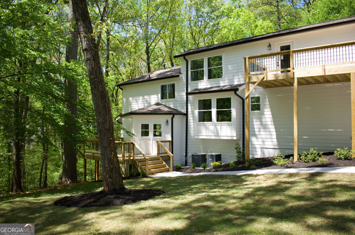 3820 Fox Creek CT
