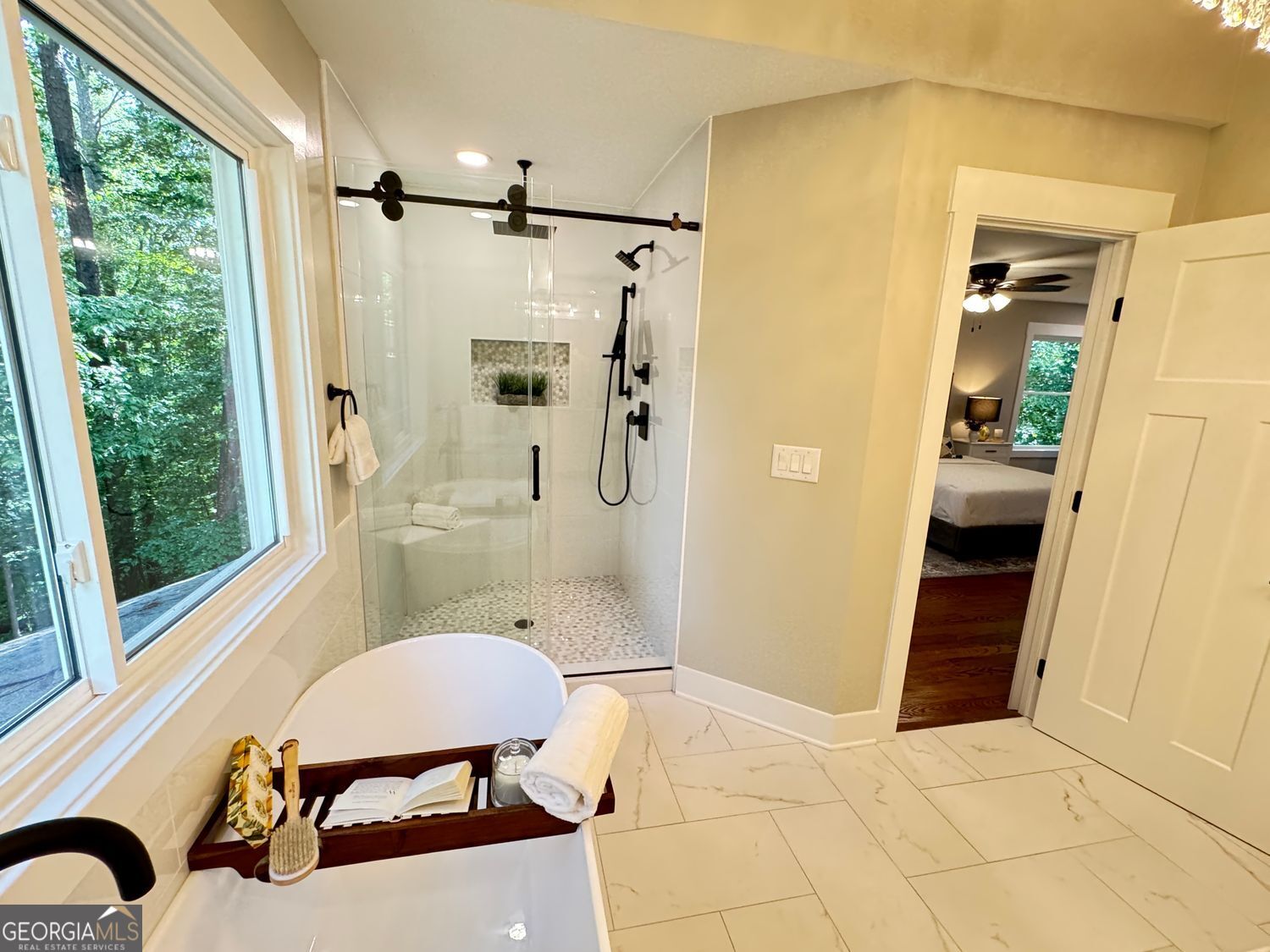 RAINTREE FOREST - Residential