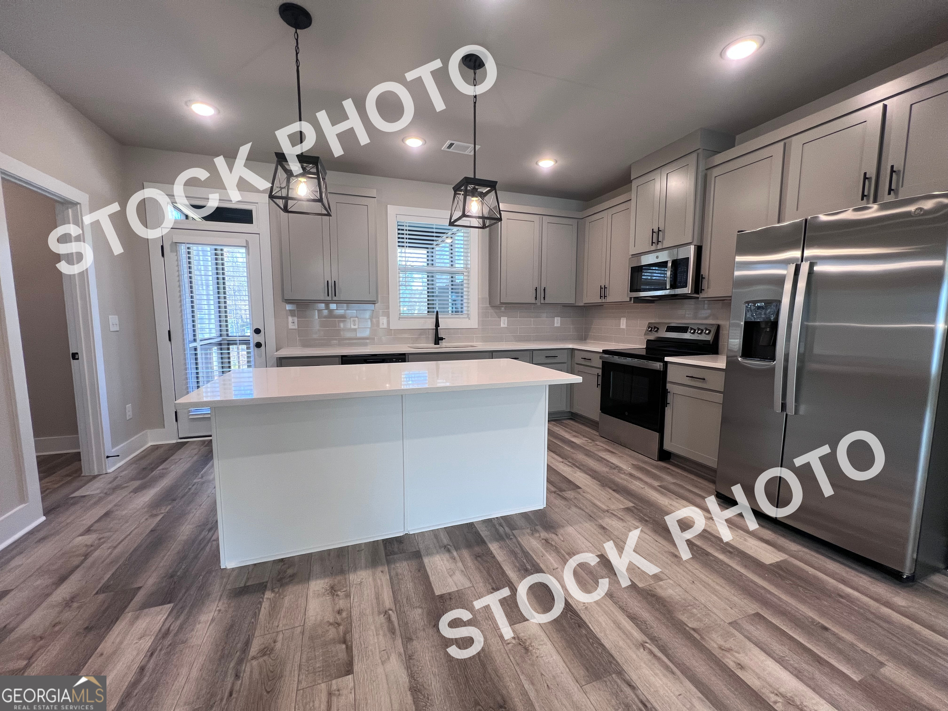 4234 Fern River TRL 16