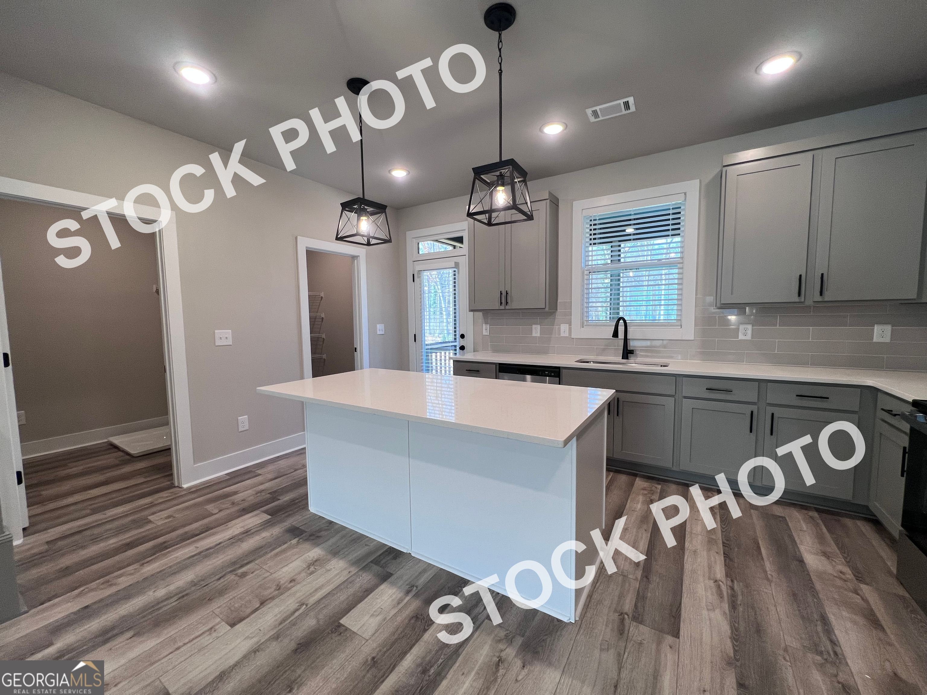 4234 Fern River TRL 16