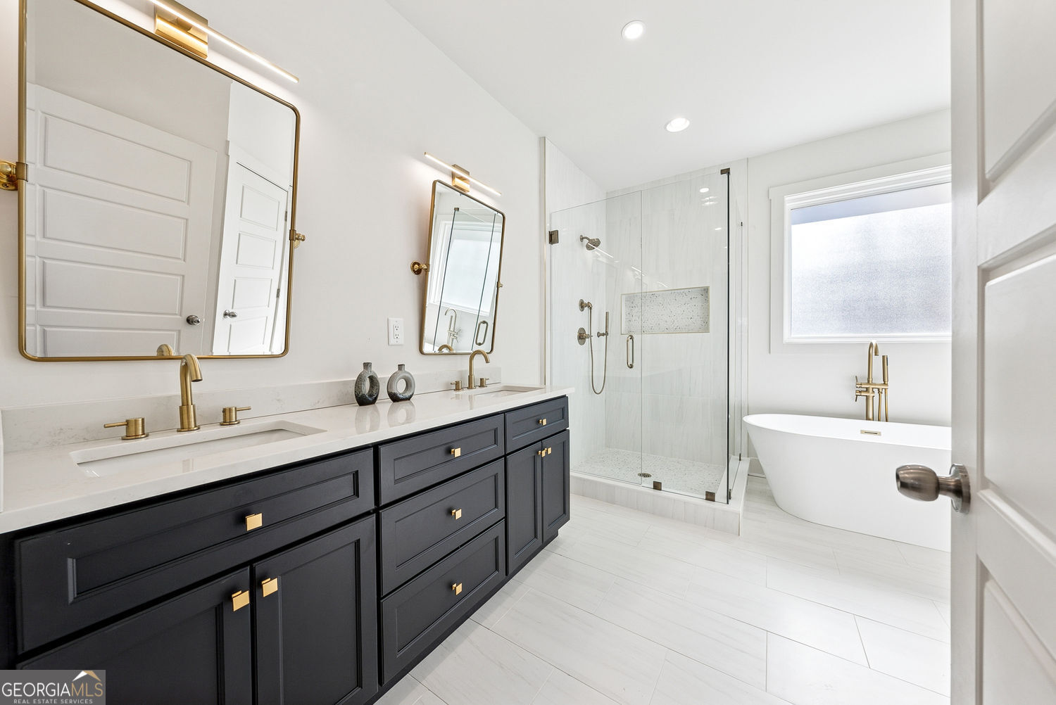 Dawsonville, Georgia 30534, United States, 3 Bedrooms Bedrooms, ,4 BathroomsBathrooms,Residential,Active,80546