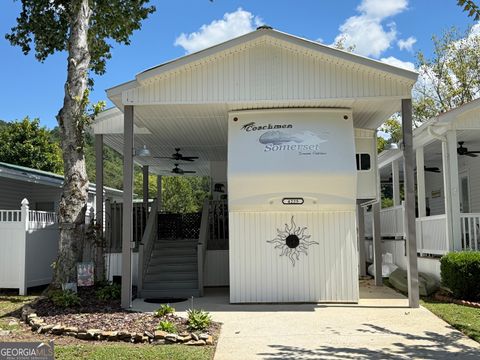 Photo of 4225 Riverbank Run, Hiawassee, GA 30546 (MLS # 10593223)