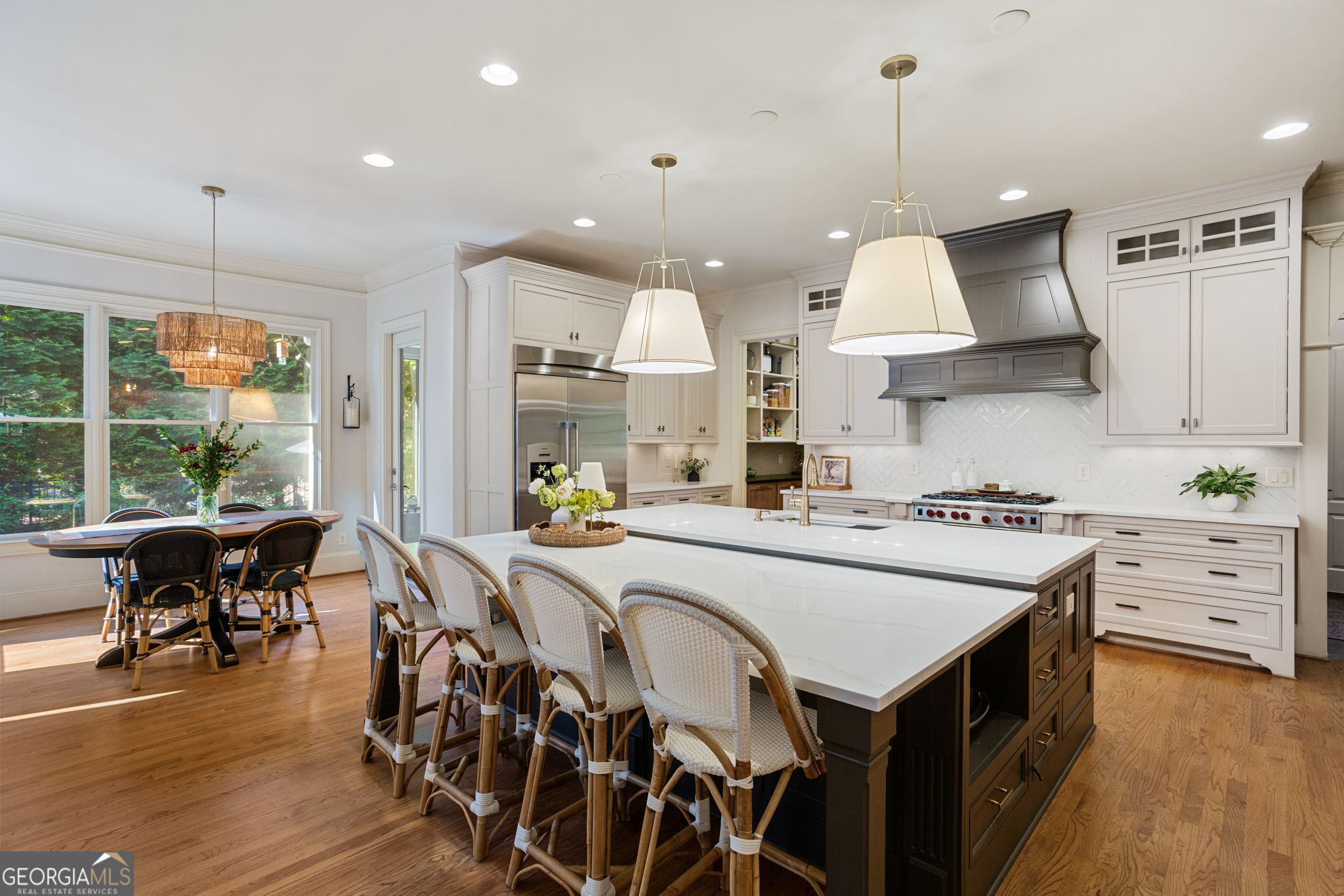 1360 Stonegate LN SE