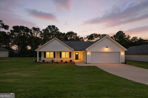 211 Rachel LN Hartwell GA 30643