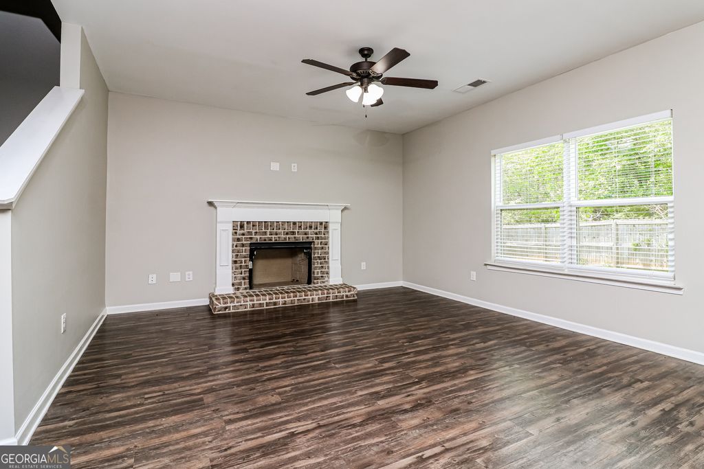 Photo of 62 Moss Way NW, Cartersville, GA 30120 (MLS # 10738419)