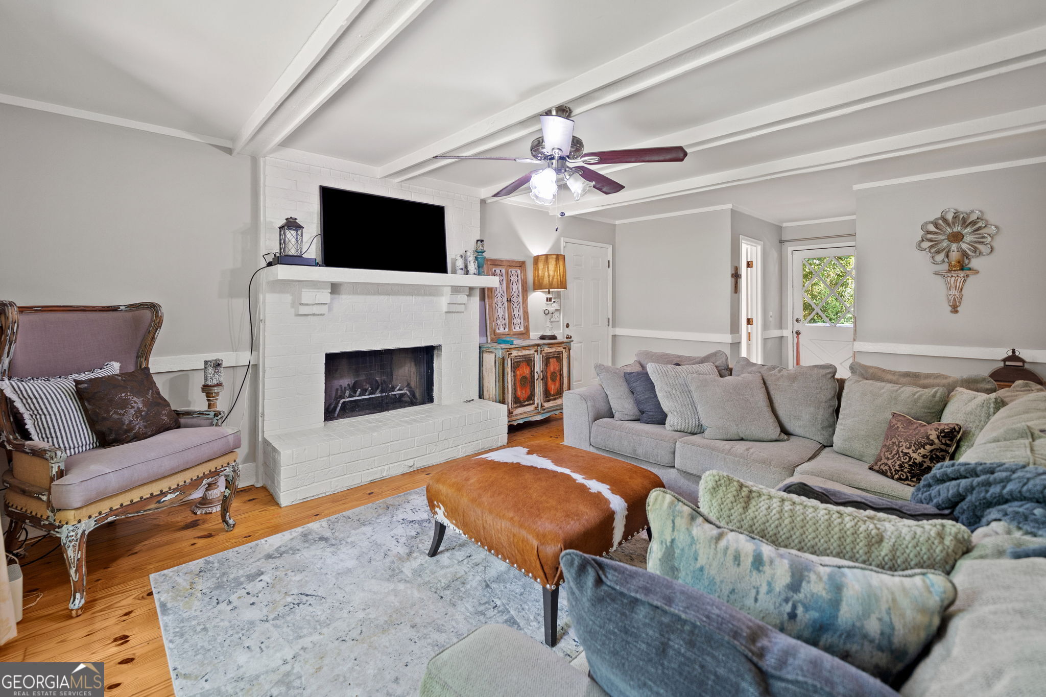 411 Woodstone West DR