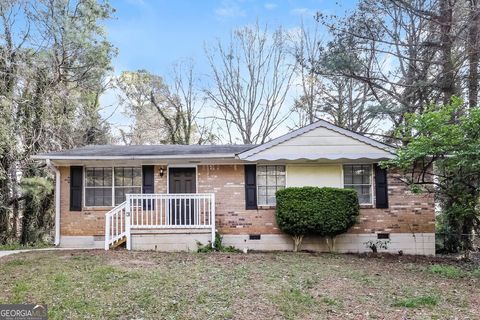 Photo of 8270 Attleboro Drive, Jonesboro, GA 30238 (MLS # 10666358)