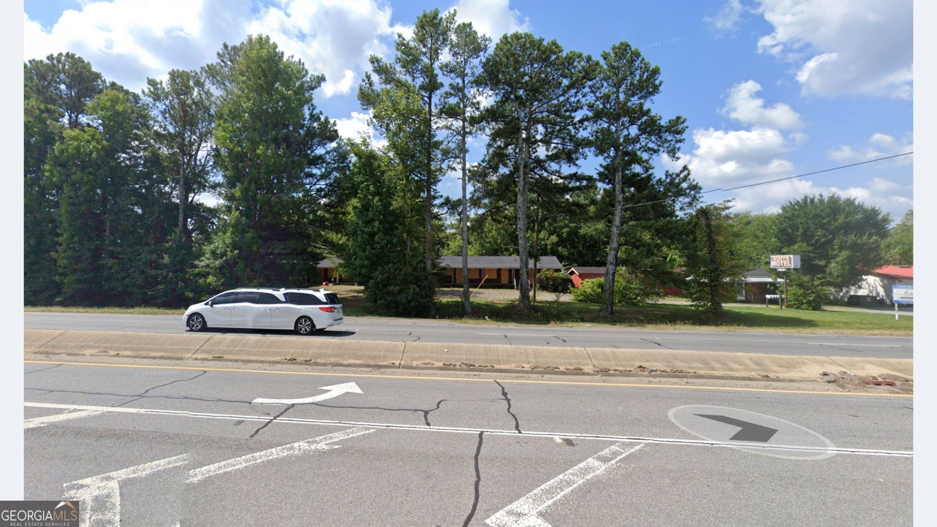 1022 Cassville RD SE