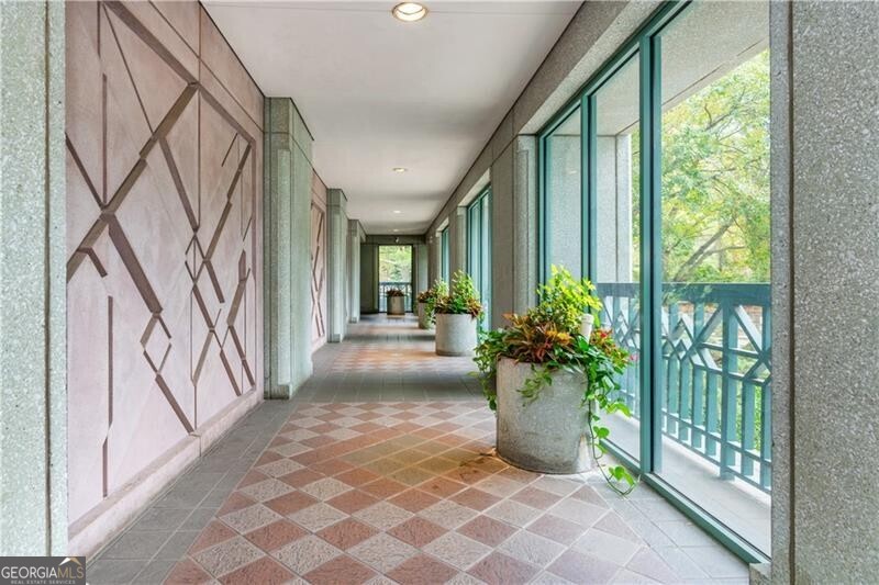 The Concorde - Residential