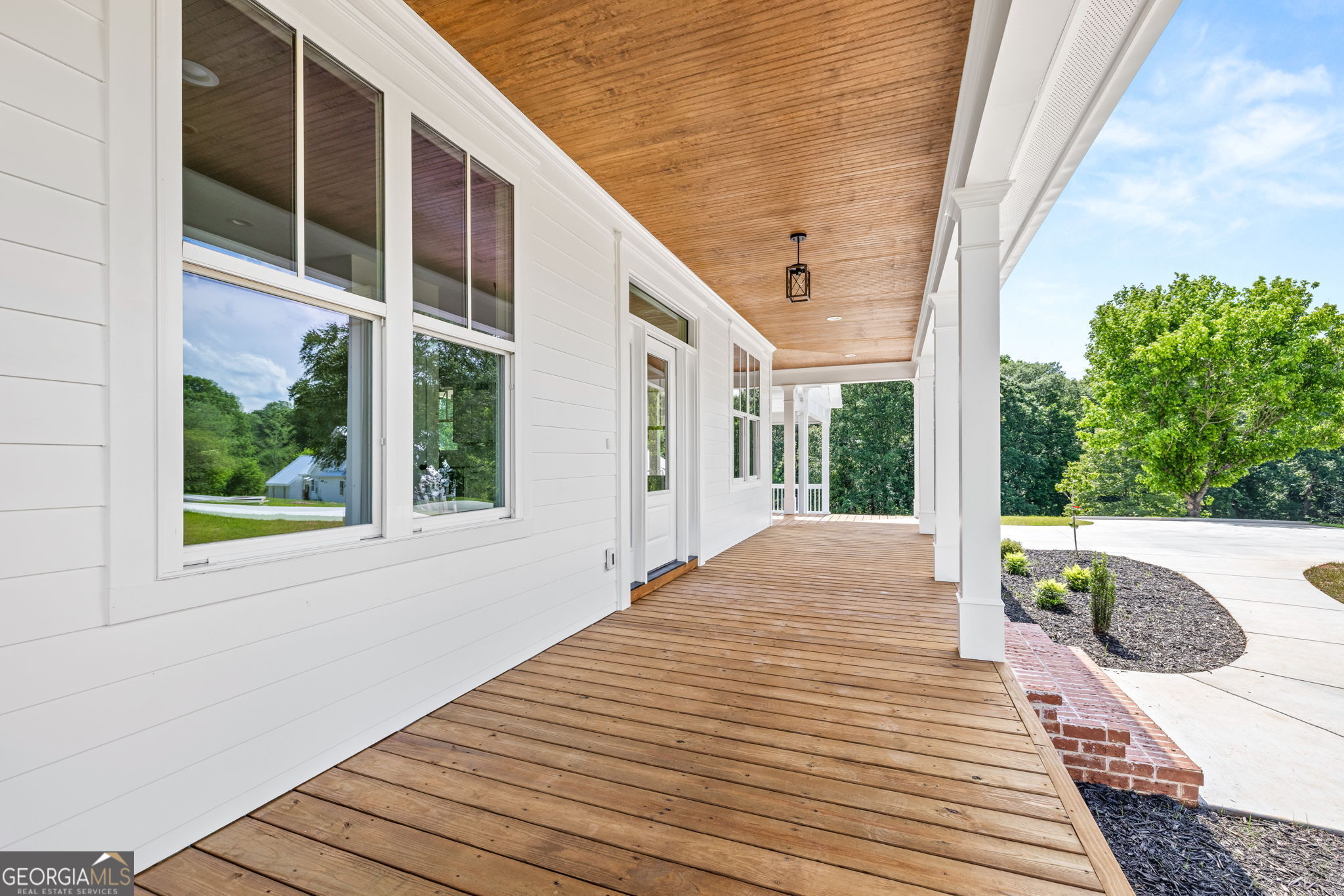 401 Roper DR