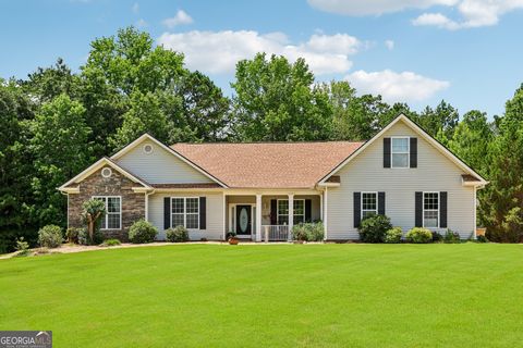 1422 New Holland CIR McDonough GA 30252