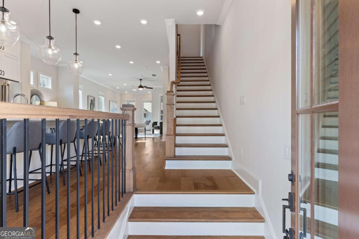 160 Briscoe WAY