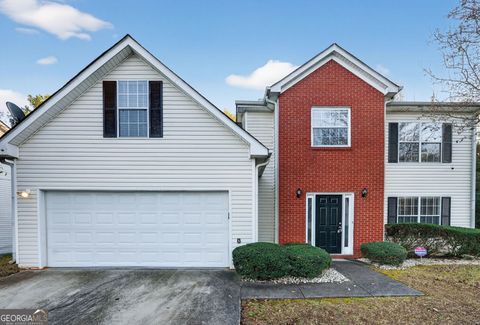 Photo of 6463 Castle Court Way, Lithonia, GA 30058 (MLS # 10657432)