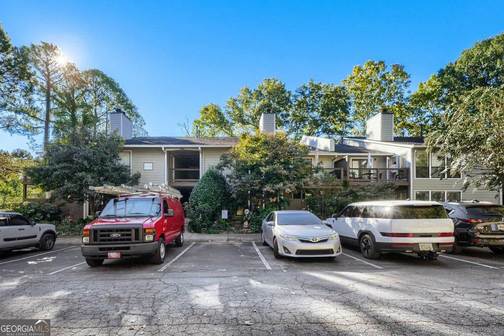 Photo of 505 Park Ridge Circle, Marietta, GA 30068 (MLS # 10874561)