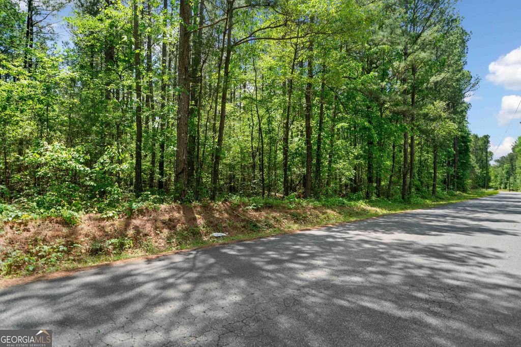 Photo of 0 Timberwood Road NW #6, White, GA 30184 (MLS # 10517692)