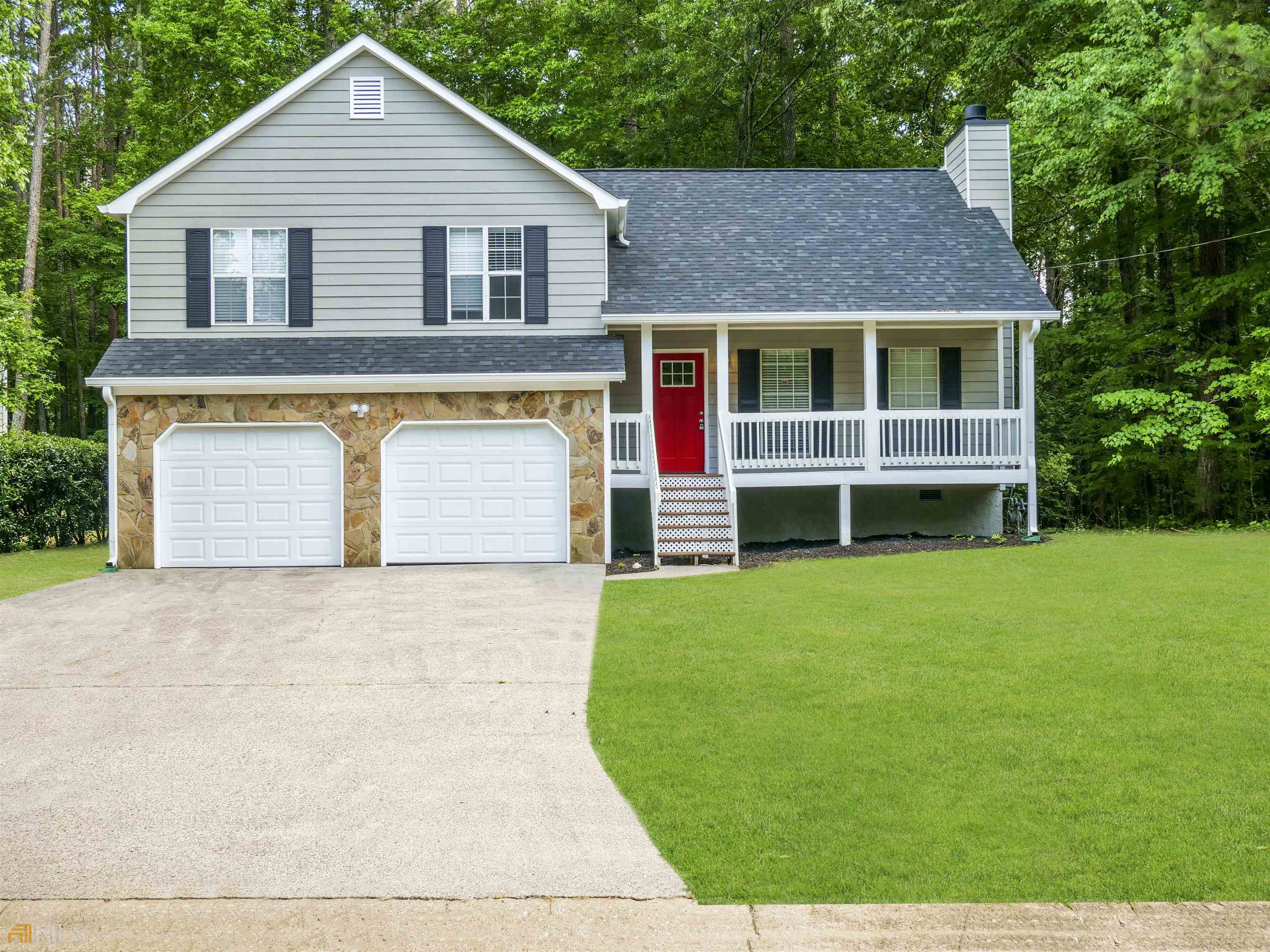 Ready Now! This 1,340 sqft home is vacant' Stunningly renovated 4 bedroom 2 bathroom home in Powder Springs. This home features all new flooring, paint, counters and stainless steel appliances. Call today, this won't last long! Prices and/or availability date may change without notice. Lease terms are 12 months. Application fee is $75 per adult 18 years of age or older. There is a one-time $200 Administrative fee due at move-in. Most homes are pet-friendly so bring your pet friends! Breed restrictions may apply. Rental insurance is required. Excalibur homes will need to be listed as an additional party of interest. BEWARE: Excalibur Homes DOES NOT advertise on Craigslist nor Facebook. You will never be required to pay via a wire transfer, cash, or a peer to peer network (I.e. Venmo)! All payments will be made via the resident portal and/or certified funds brought into the local office. Please flag and report any fraudulent ads to an Excalibur leasing agent or representative. Excalibur Homes is the Agent for the Owner and does not own this property.