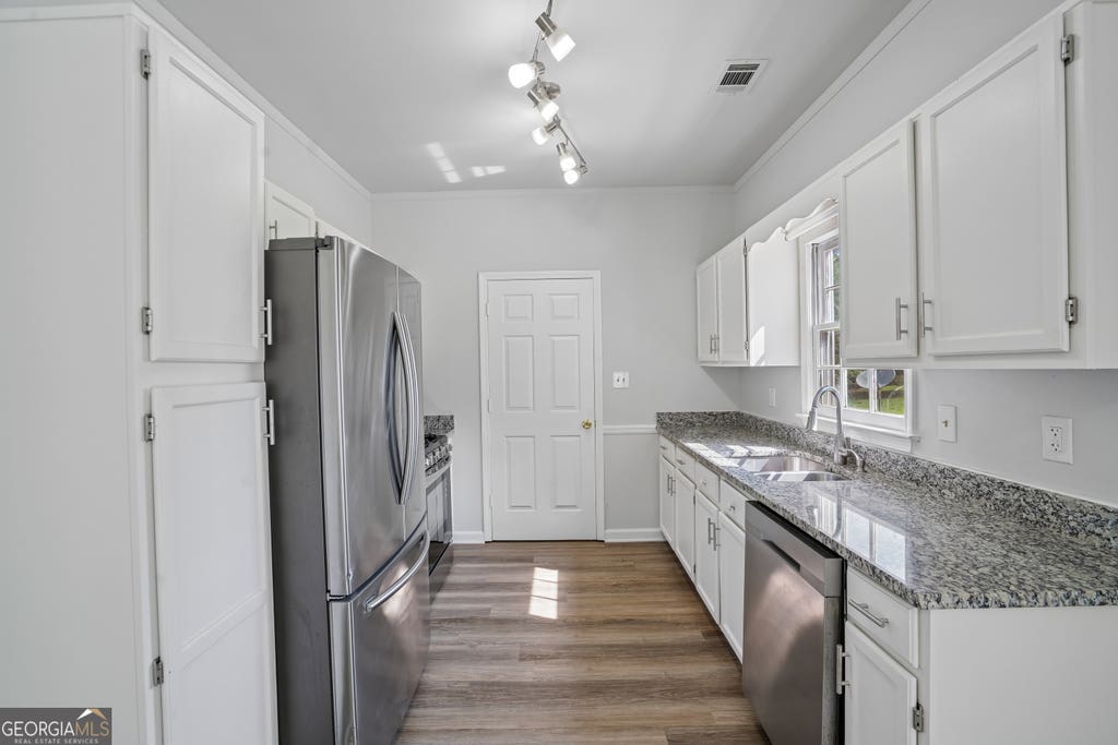 Photo of 2 Sumer Lane S, Douglasville, GA 30134 (MLS # 10799584)
