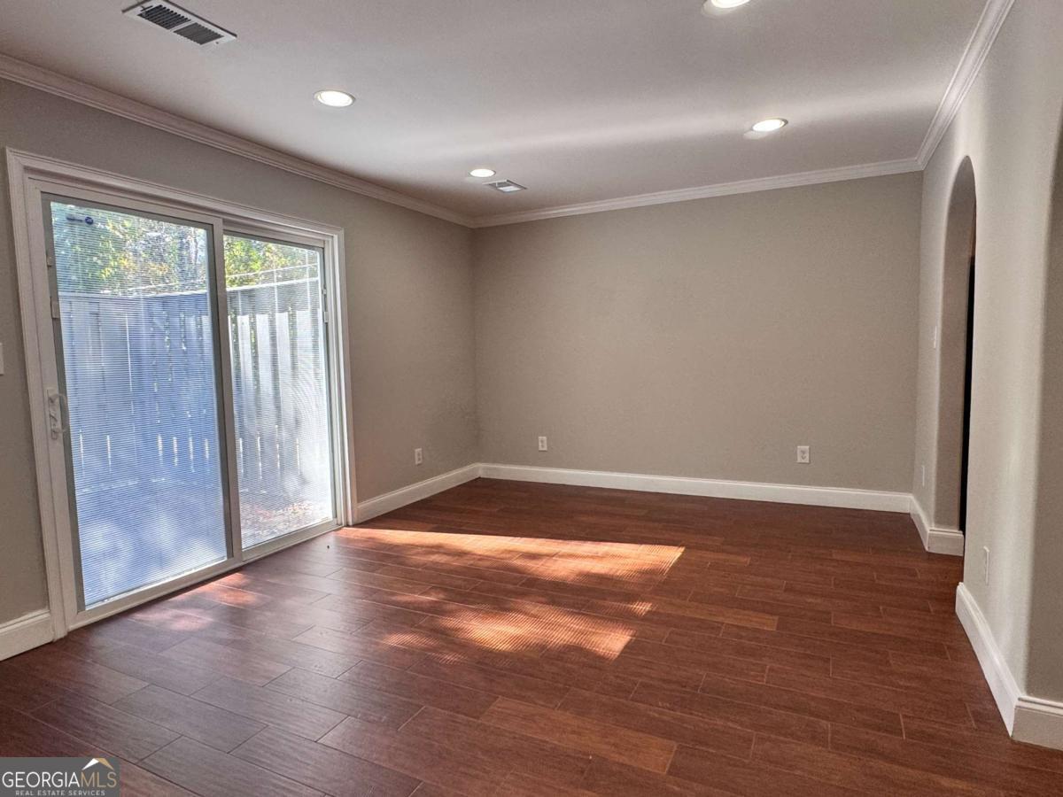 Stone Mountain West - Residential