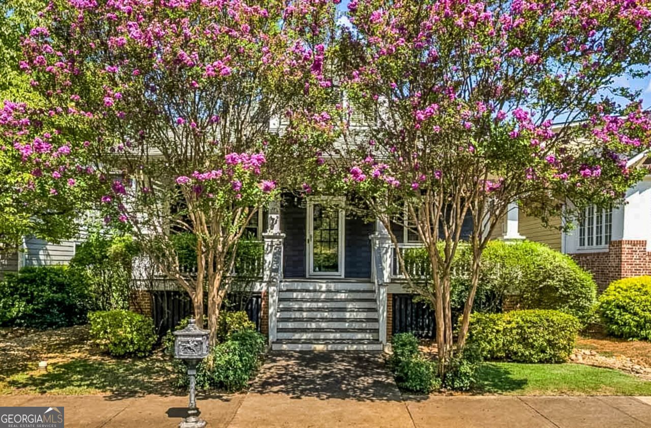 925 Margaret ST