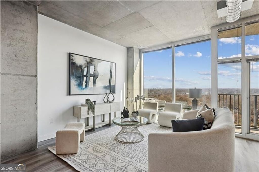 Photo of 943 Peachtree Street NE #1515, Atlanta, GA 30309 (MLS # 10683514)