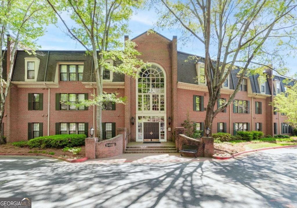 Photo of 24307 Plantation Drive NE, Atlanta, GA 30324 (MLS # 10734986)