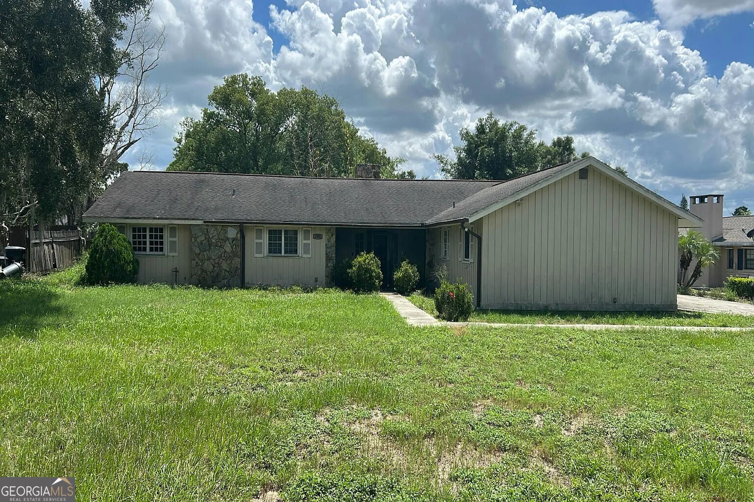 1995 Helena RD
