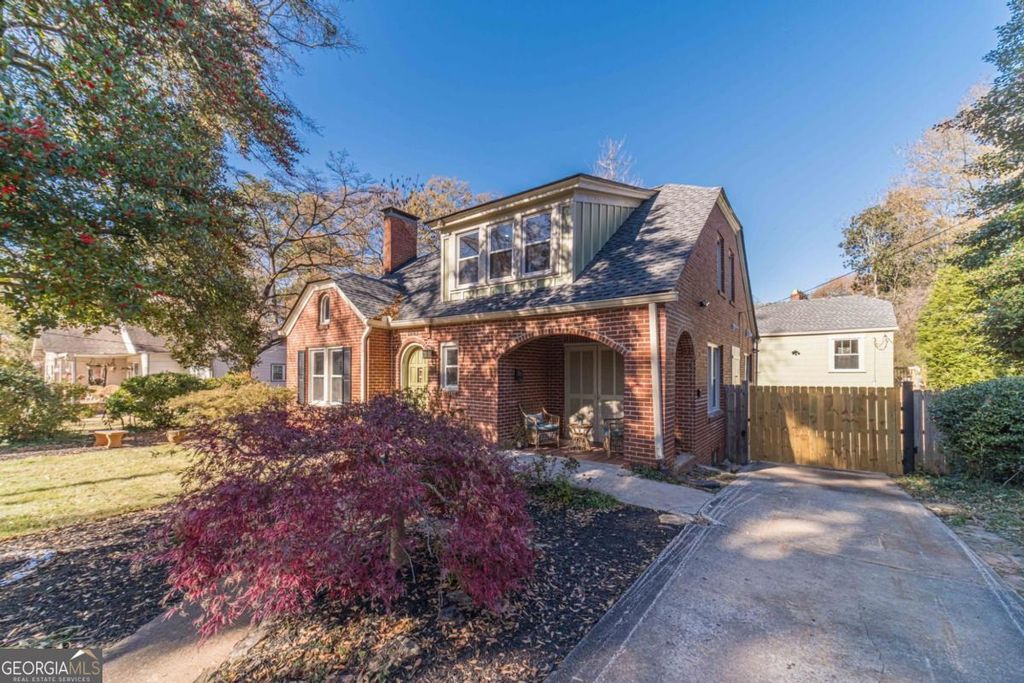 Photo of 1883 Cambridge Avenue, College Park, GA 30337 (MLS # 10659264)