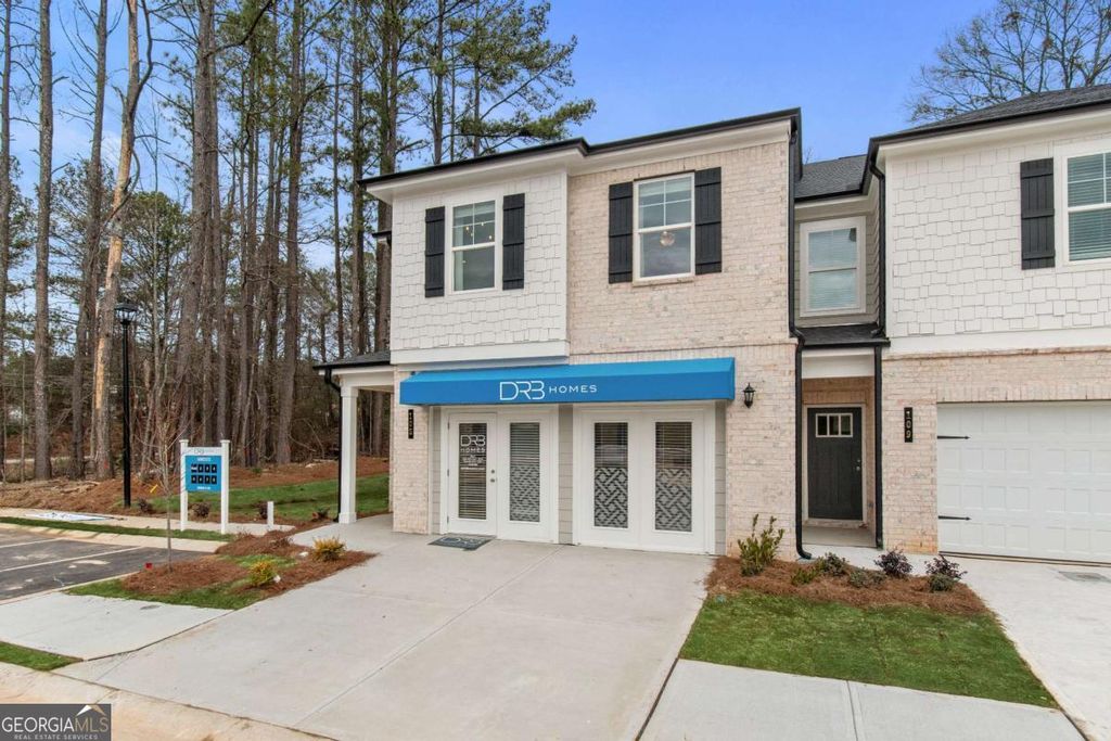 Photo of 105 Zircon Lane, Stockbridge, GA 30281 (MLS # 10680545)