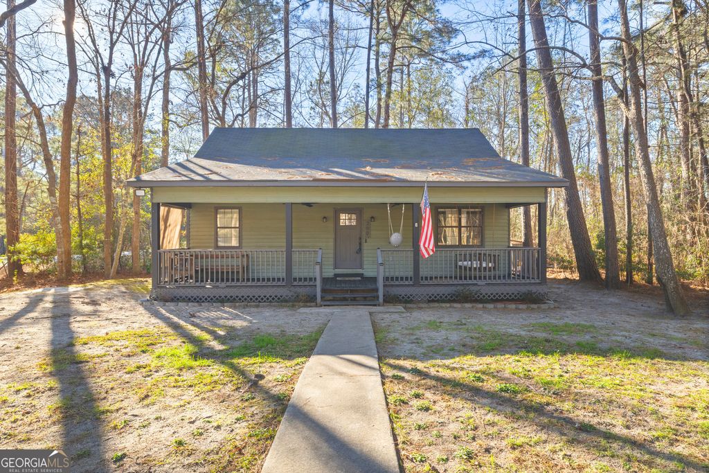 Photo of 200 Raintree Court, Statesboro, GA 30461 (MLS # 10680391)