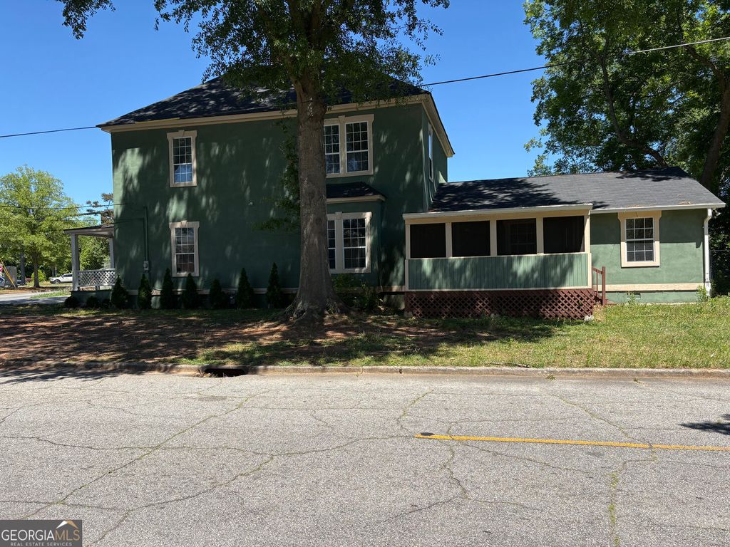 Photo of 430 W Broad Street, Griffin, GA 30223 (MLS # 10765462)