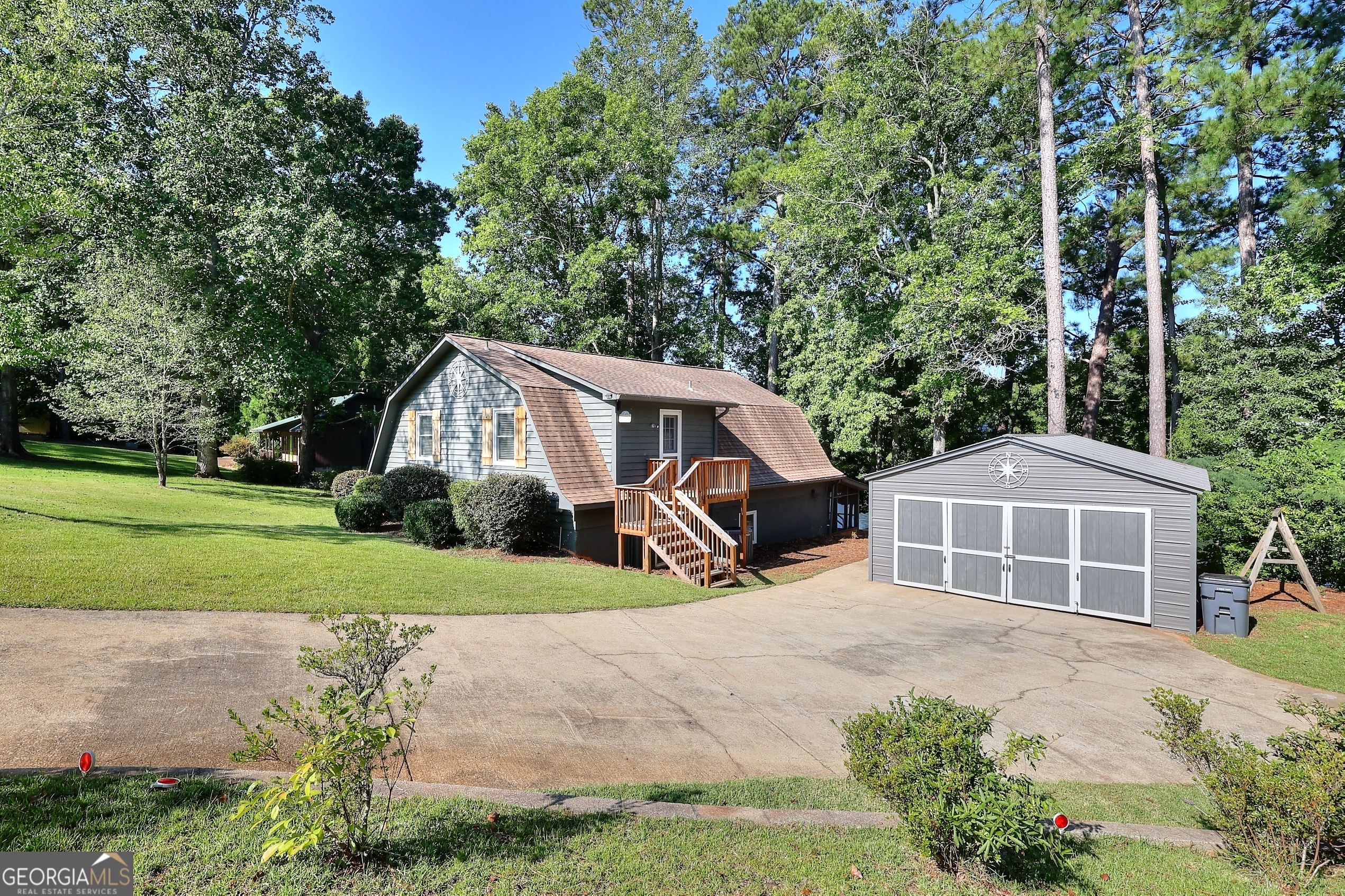 116 Southlake DR SW