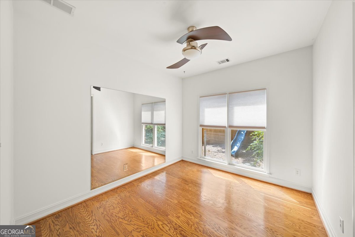 Oak Park - Residential