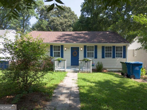 Photo of 933 Byron Drive SW, Atlanta, GA 30310 (MLS # 10816965)