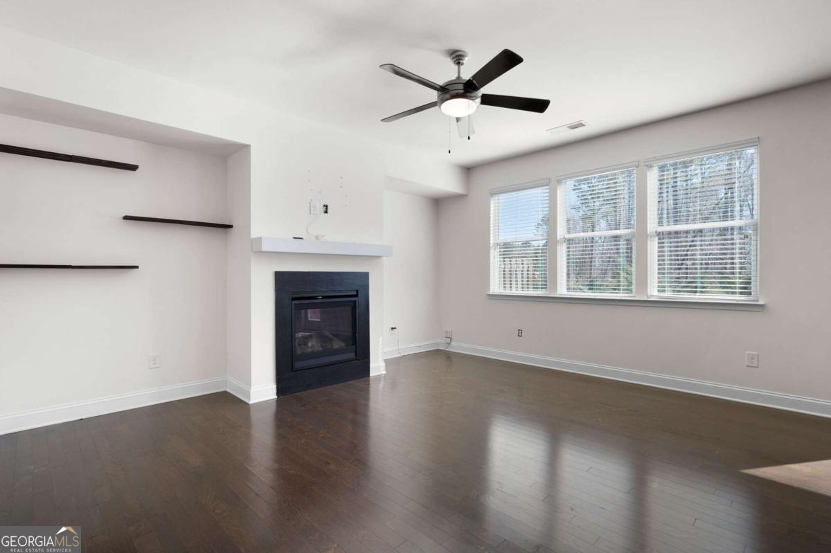 813 Whittington PKWY SW
