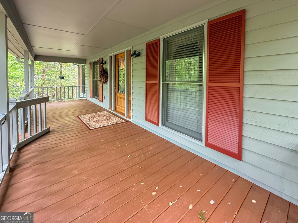 Photo of 304 Hawks Nest, Sautee Nacoochee, GA 30571 (MLS # 10763410)