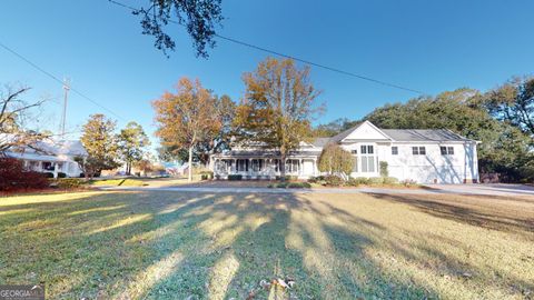 A home in Twin City