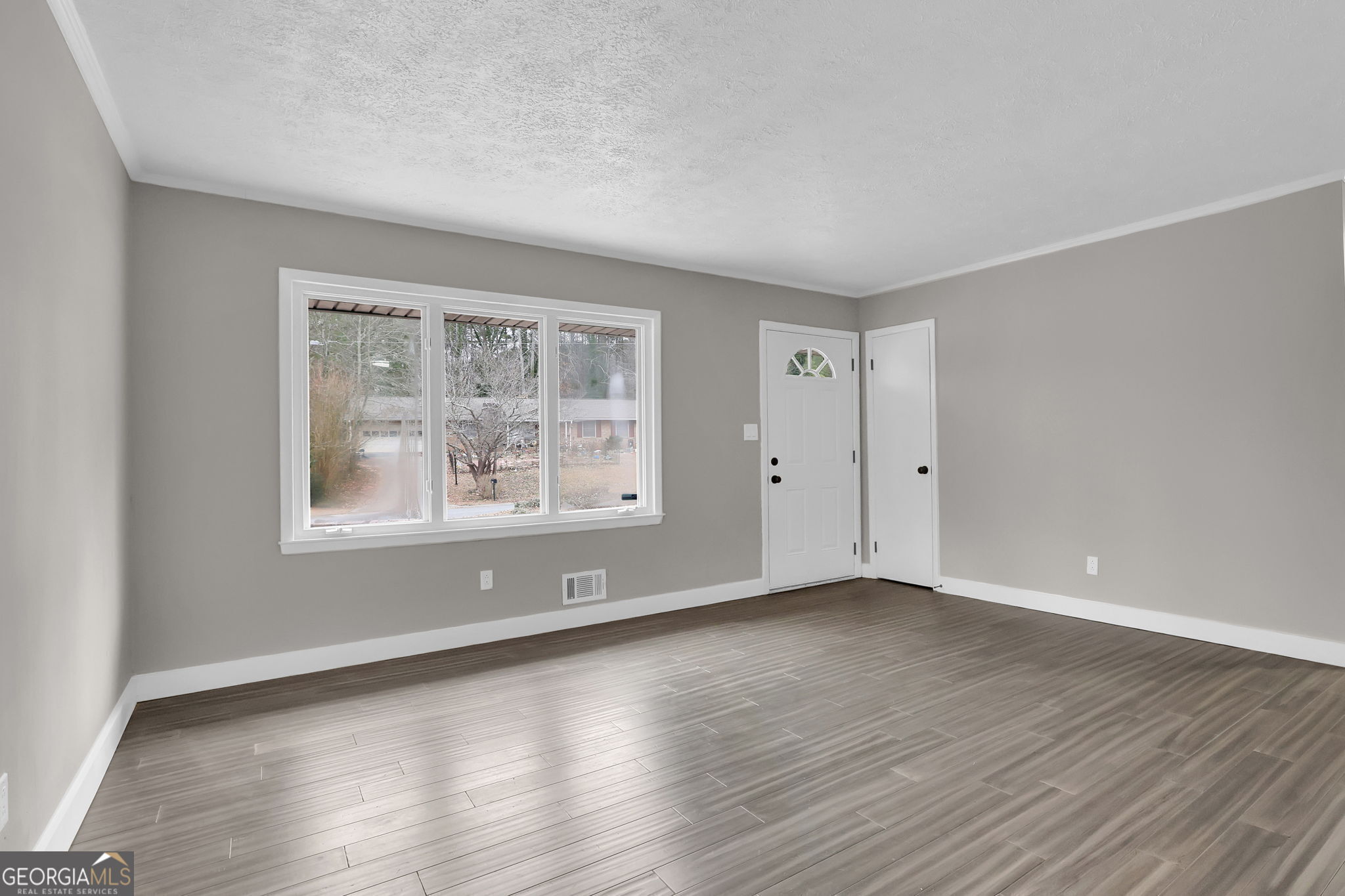 Hollydale - Residential