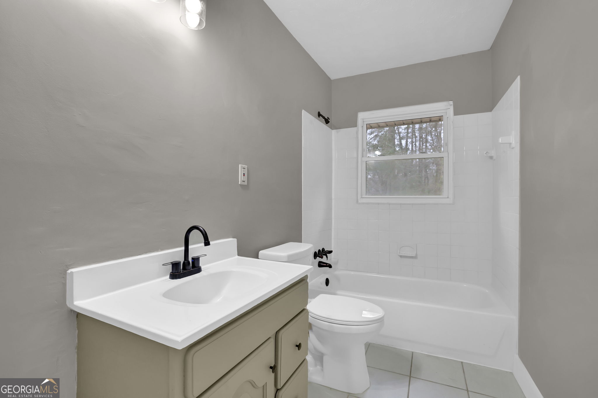 Hollydale - Residential