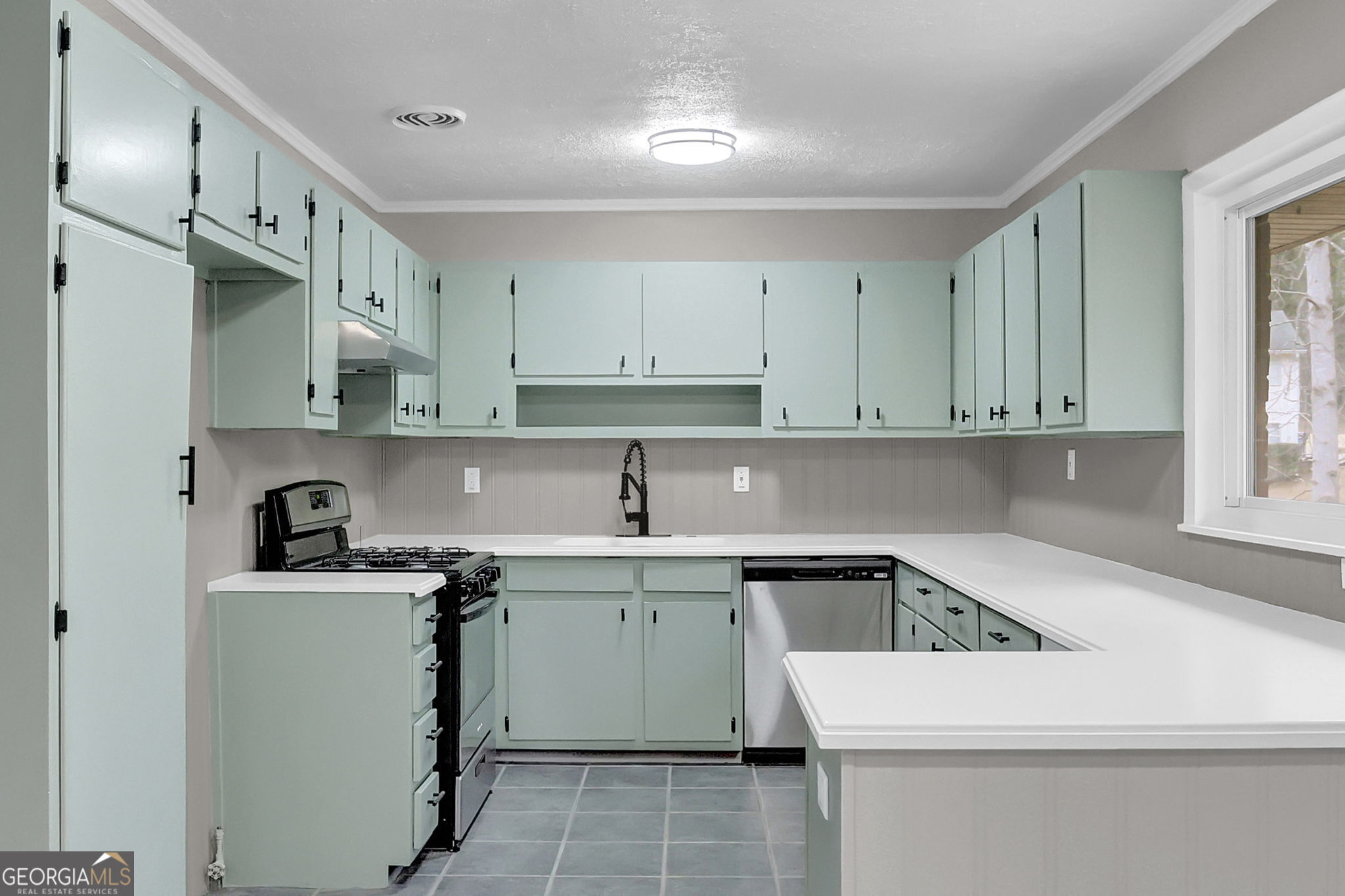 Hollydale - Residential