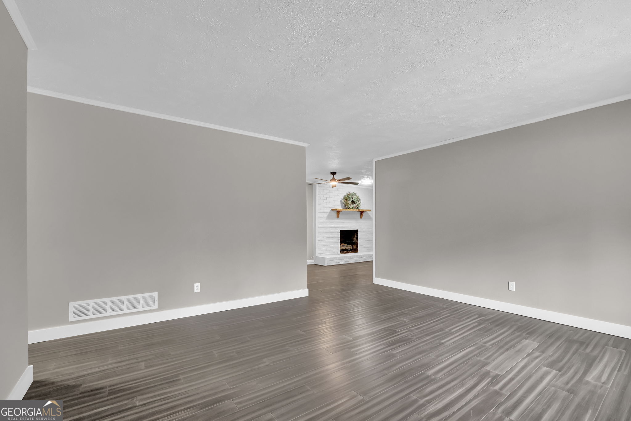 Hollydale - Residential