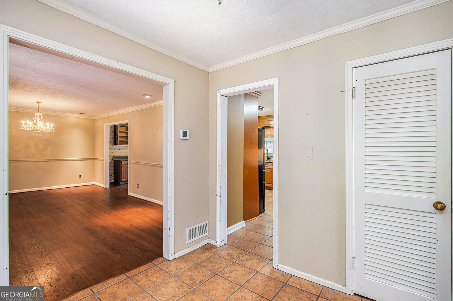 5491 Valley Brook Road Southeast RD SE