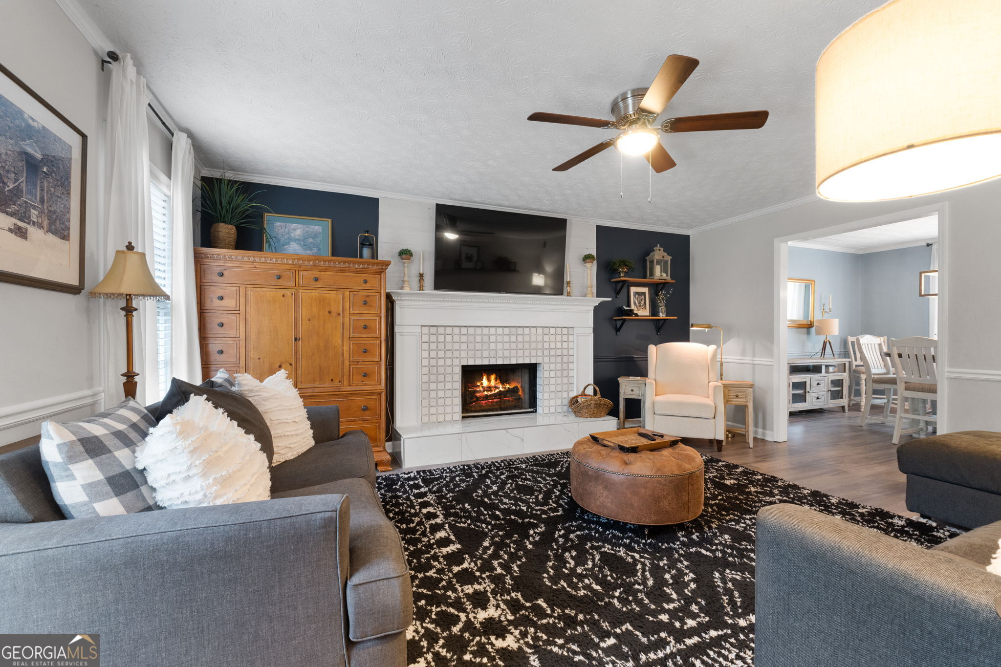 407 Calgary DR